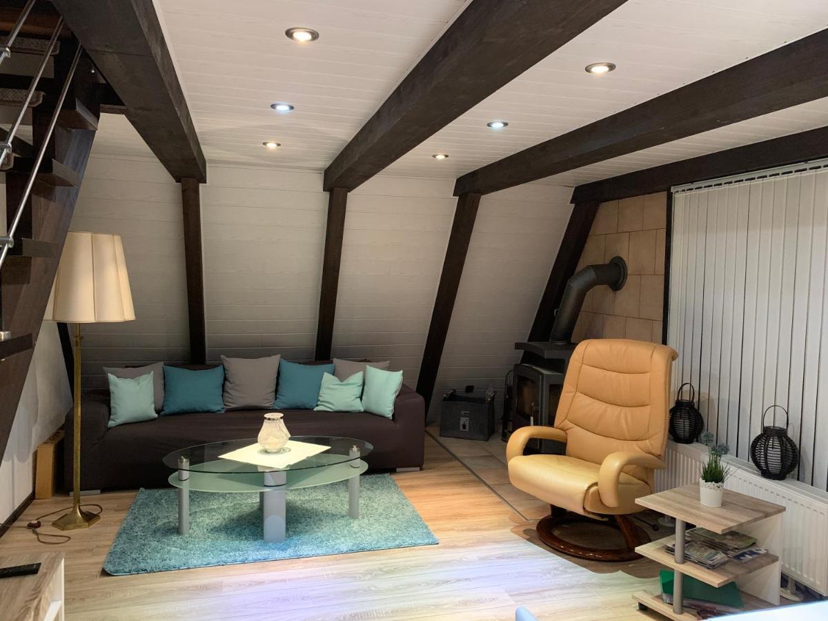 Natur Pur - Waldurlaub Im Tiny House Ronshausen 外观 照片