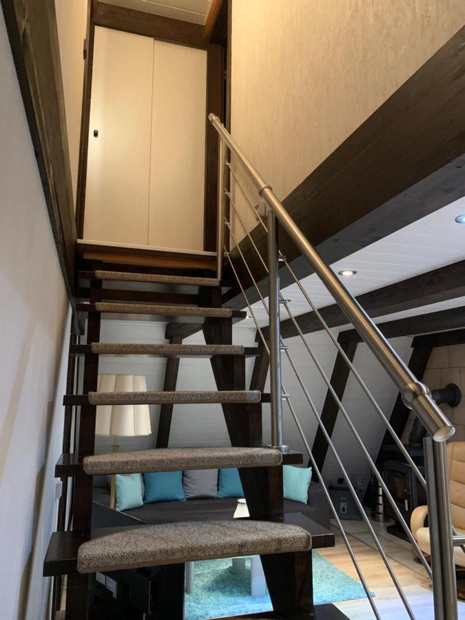 Natur Pur - Waldurlaub Im Tiny House Ronshausen 外观 照片