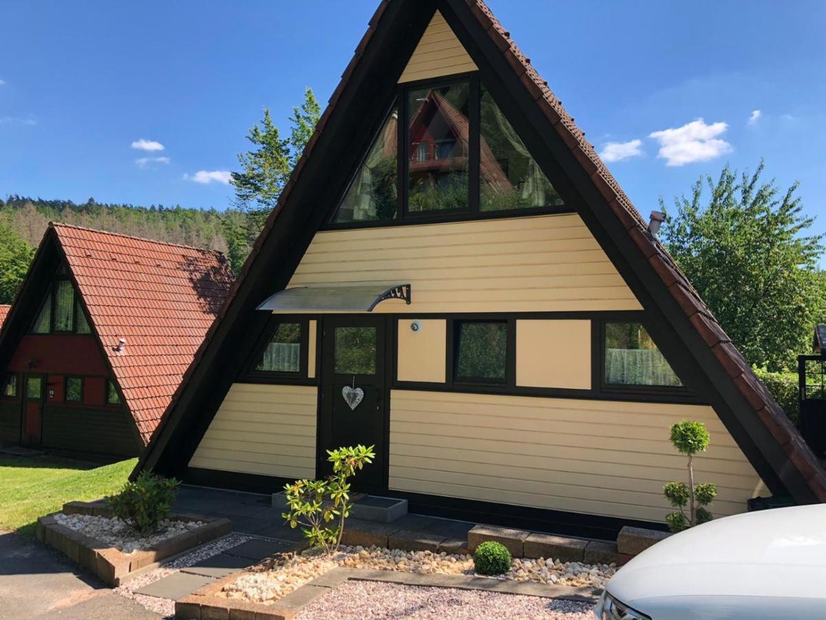 Natur Pur - Waldurlaub Im Tiny House Ronshausen 外观 照片